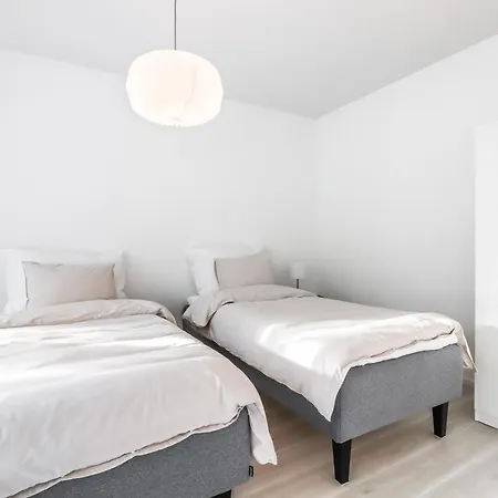 شقة Cosy Flat With Good Transport Connections فانتا