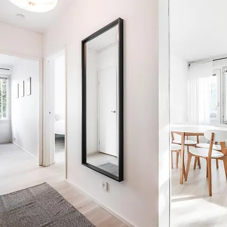 Cosy Flat With Good Transport Connections *