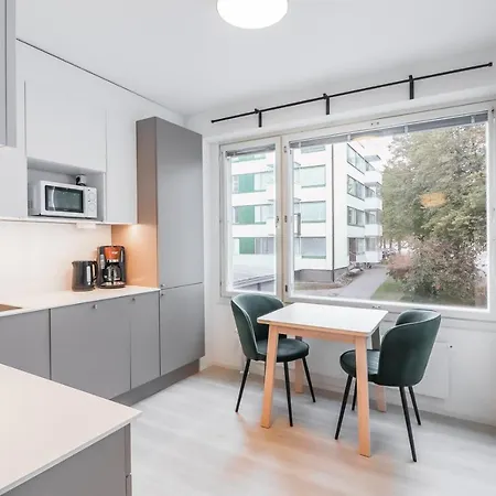 شقة Cosy Flat With Good Transport Connections فانتا